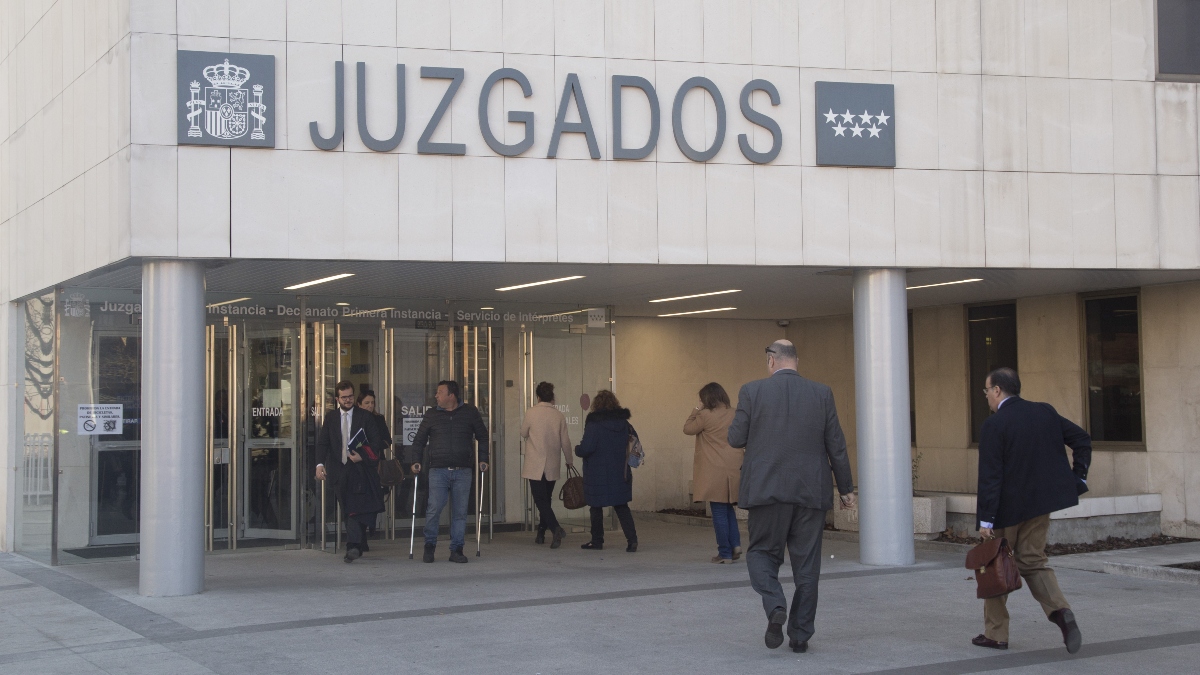 Revés de la UE a abogados españoles por prácticas abusivas en los pleitos con los bancos