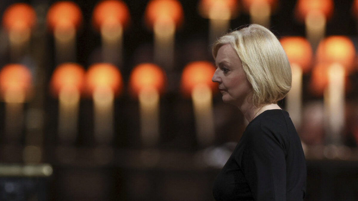 El futuro incierto de Liz Truss tras su polémica dimisión: la vida sigue… pero no está sola