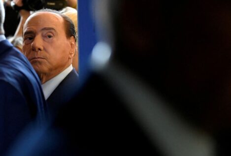 Meloni y Conte reprochan a Berlusconi su apoyo a Rusia: «Ha minado la imagen del país»