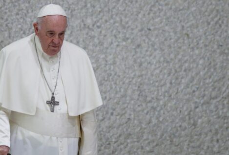 El Papa le pide a Putin que «detenga la espiral de violencia y muerte» en Ucrania