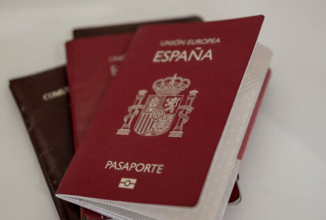 Los descendientes de exiliados pueden pedir la nacionalidad española desde este jueves