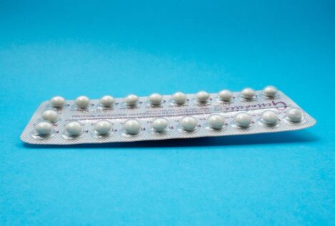 Médicos y farmacéuticos avanzan hacia la venta de un anticonceptivo hormonal sin receta