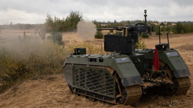 Robots armados en la frontera Rusia-Lituania: la OTAN recalca su fuerza contra Putin
