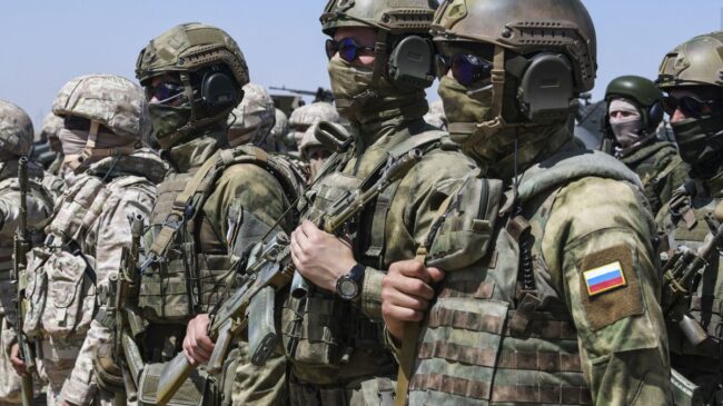 Las tropas rusas se están reagrupando para tratar de bloquear la ofensiva ucraniana, según Kiev