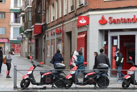 Banco Santander ofrece prejubilaciones voluntarias en España hacia final de año