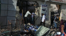 Al menos 100 muertos en un doble atentado yihadista con coches bomba en Somalia