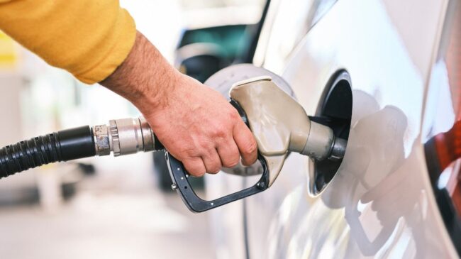 El precio de los carburantes sigue subiendo: al alza por tercera semana consecutiva