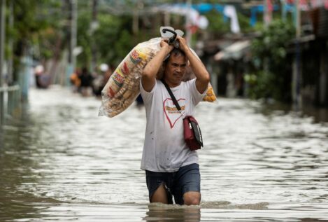 La tormenta 'Nalgae' deja 98 muertos y más de un millón de afectados en Filipinas