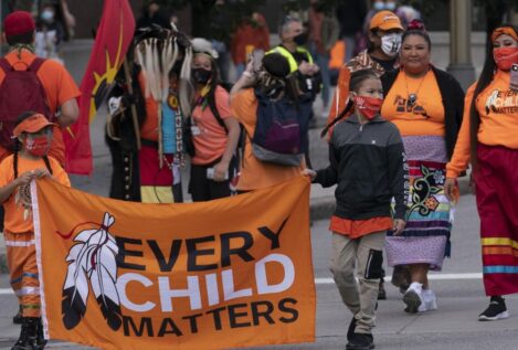 Un tribunal de Canadá rechaza un acuerdo de indemnización a niños indígenas