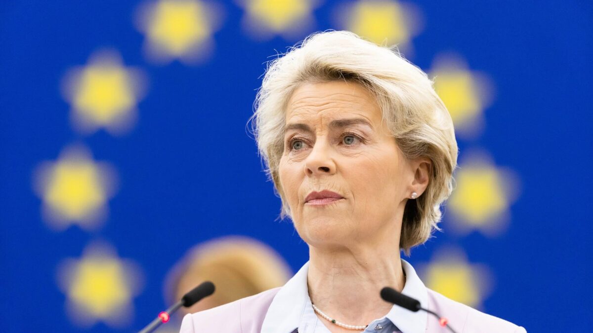 Von der Leyen cree que la competencia entre países de la UE disparó los precios del gas