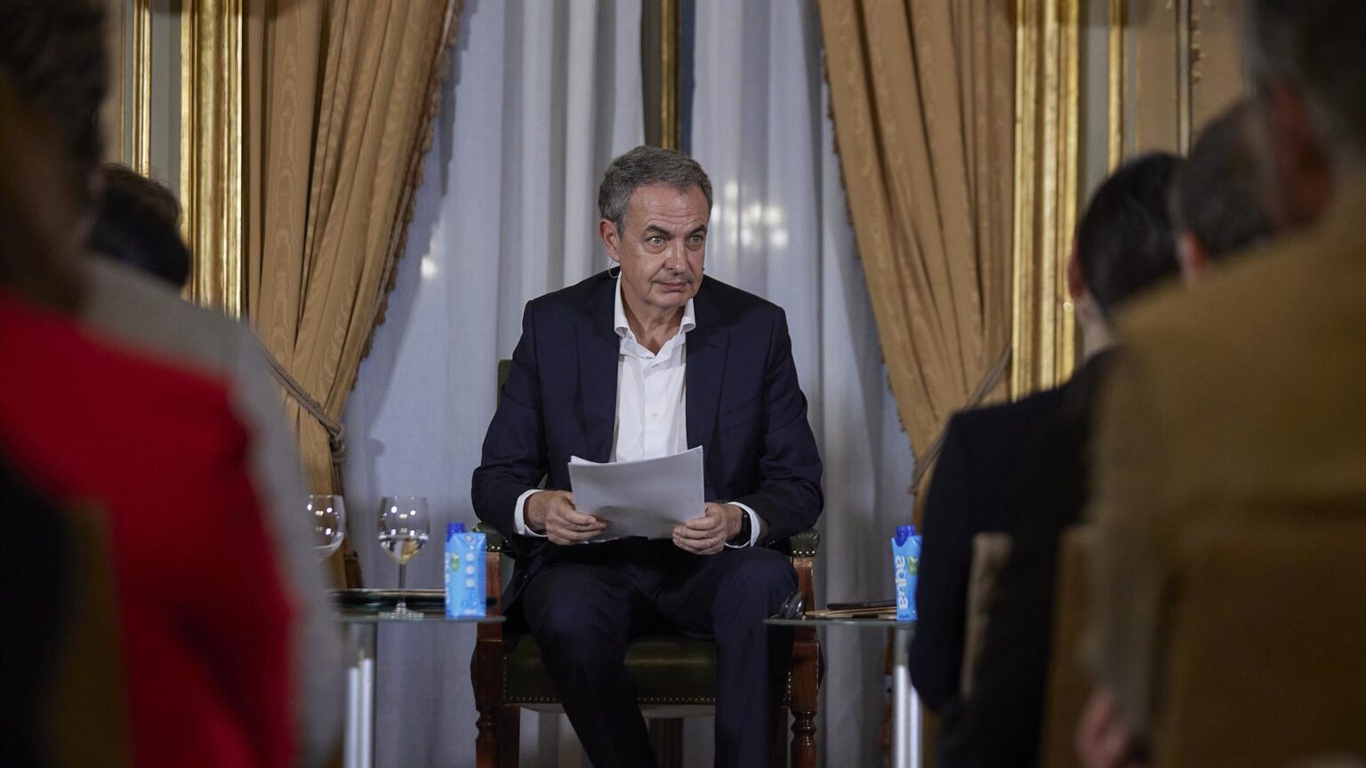 Zapatero cree que Vox es un «problema serio» para el PP en Castilla y León