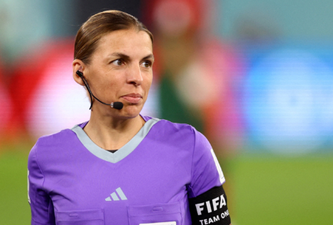 Stéphanie Frappart será la primera mujer en arbitrar en un Mundial en Costa Rica-Alemania