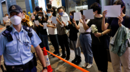 China frena con un gran despliegue policial las protestas contra el confinamiento