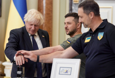 Kiev declara a Boris Johnson Ciudadano de Honor por su apoyo a la guerra en Ucrania