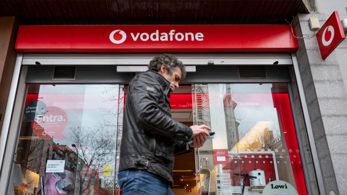 Los fondos analizan la compra de la red fija de Vodafone por un máximo de 2.000 millones