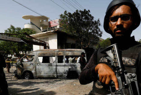 Los talibán ponen fin a su alto el fuego en Pakistán y ordenan ataques en todo el país
