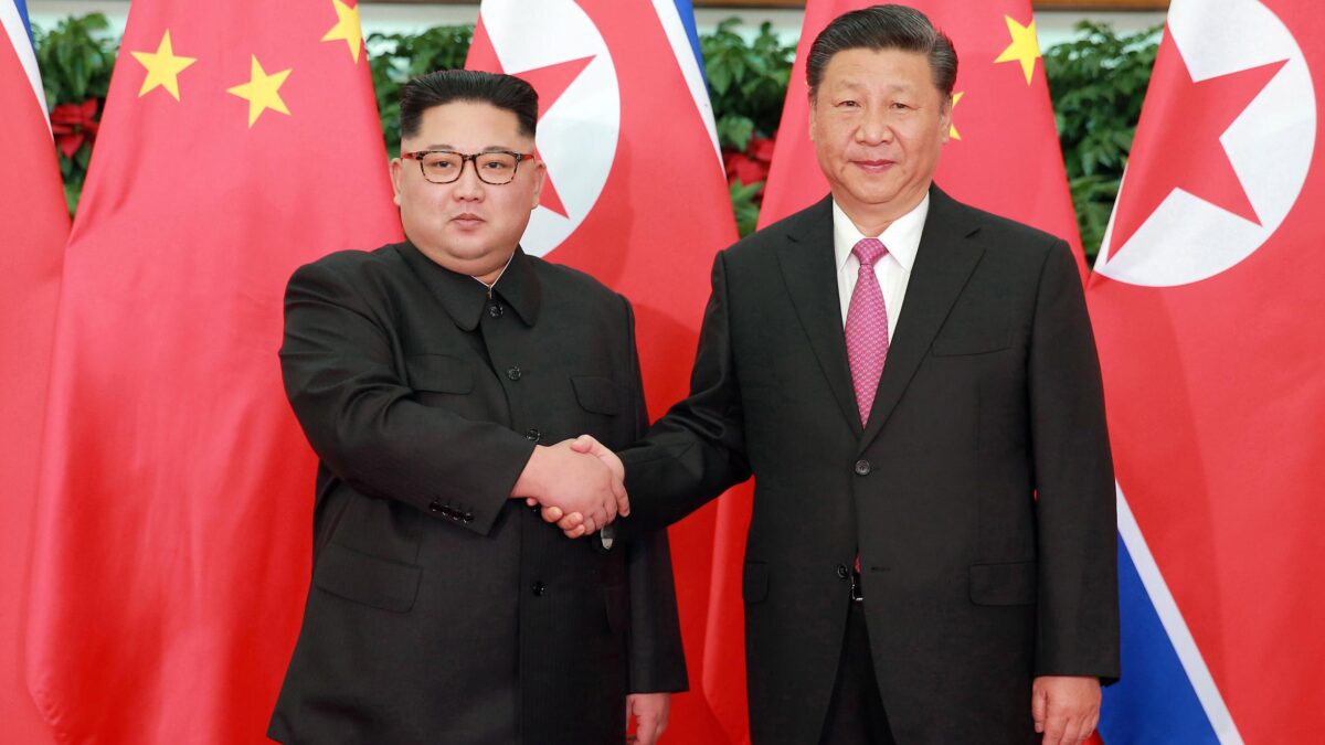 Xi Jinping envía una carta a Kim Jong-un con su deseo de reforzar los lazos bilaterales