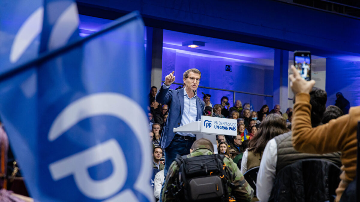 El PP sacaría cinco puntos al PSOE en las municipales y lograría un tercio de los votos