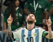 La Argentina de un Messi estelar levanta el vuelo en el Mundial tras derrotar a México