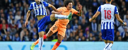 El Atlético pierde en Oporto y no jugará la Europa League