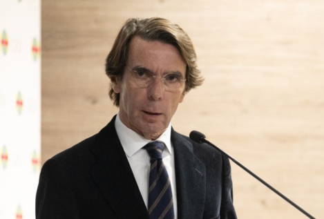 Aznar advierte que sin lealtad nacional peligra la democracia: «España está en una encrucijada»