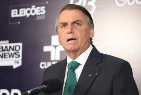 Bolsonaro pide a sus seguidores que levanten los bloqueos de carreteras
