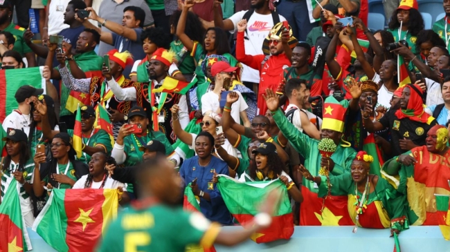 Camerún no baja los brazos y rescata un punto ante Serbia