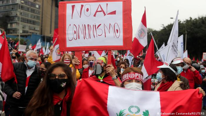 (VÍDEO) Miles de peruanos marchan contra el Gobierno y piden la renuncia de Pedro Castillo