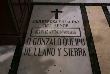 Los restos de Queipo de Llano serán exhumados esta noche de la Macarena