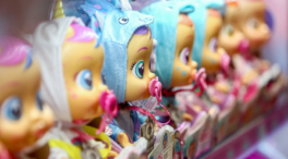 La televisión no emitirá desde este jueves anuncios de muñecas y 'cocinitas' con niñas