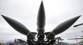 Defensa rebusca en silos de EEUU lanzaderas Hawk como las donadas a Ucrania