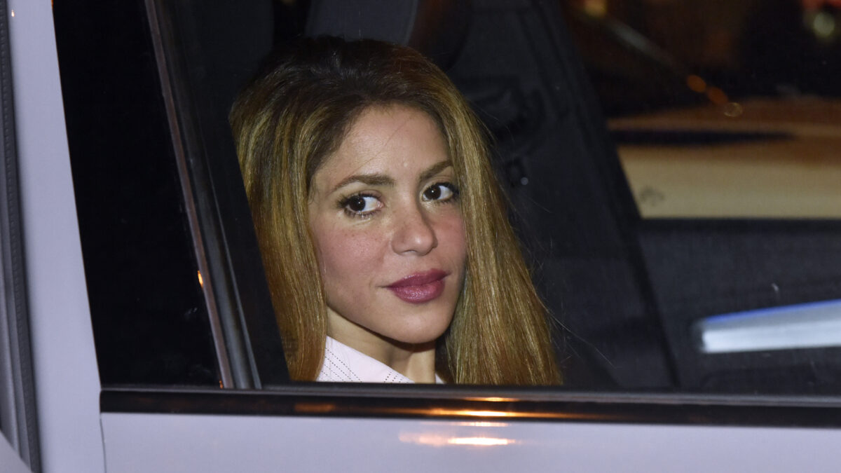 Shakira estalla y abandona España (con sus hijos) tras su duro escrito contra Hacienda