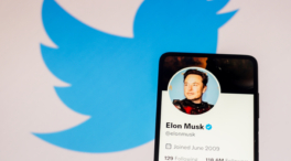 Elon Musk ataca a Apple por retirar la publicidad de Twitter: «¿Odian la libertad de expresión?»