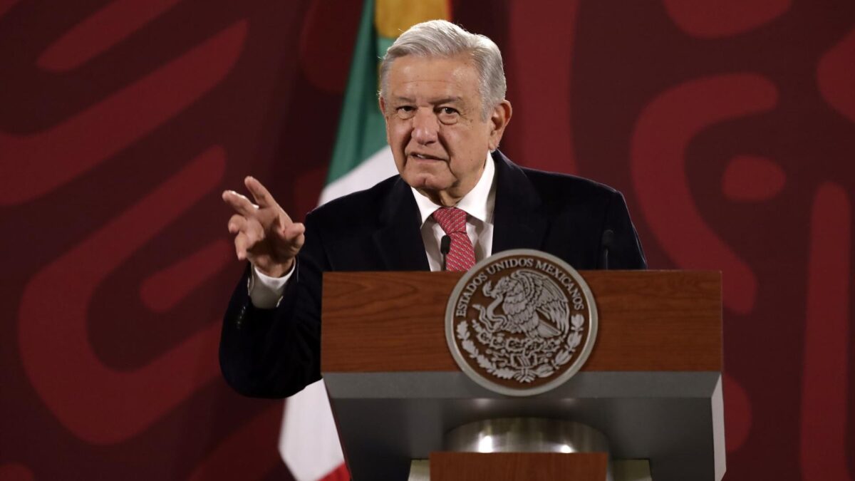 López Obrador asegura que España ha dado «continuidad» al franquismo «sin Franco»