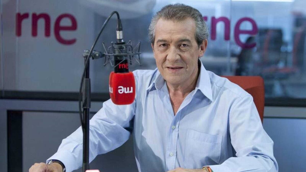 Muere el periodista deportivo Chema Abad a los 65 años, la mítica voz del fútbol en RNE