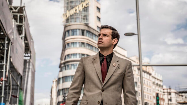 Entre el chotis y los superhombres: así es '¡García!', la nueva producción española de HBO