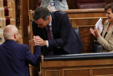 El Gobierno adjudica un millón en seis meses a la microempresa de un excargo del PSOE
