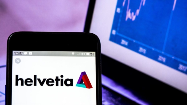 Helvetia completa la venta a Caixabank de su participación en Sa Nostra Vida por 262 millones