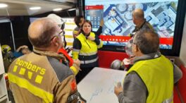 Controlado el incendio de la depuradora de El Prat: los Bomberos concluyen el confinamiento