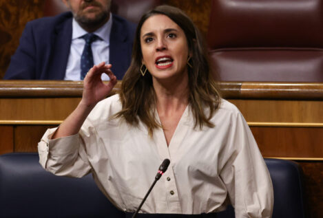 La brecha entre el PSOE y Podemos por las enmiendas bloquea la 'ley trans' en el Congreso