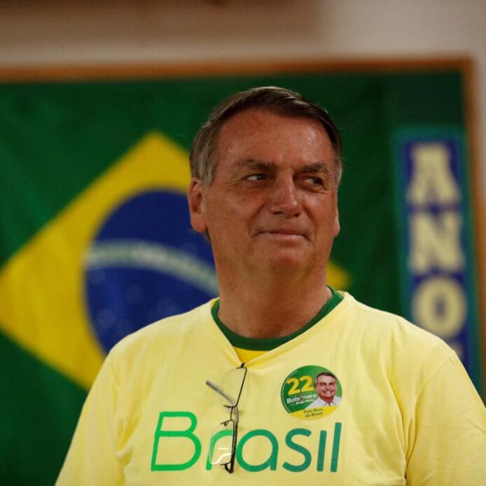 Bolsonaro actuará como asesor de su partido tras dejar la presidencia de Brasil