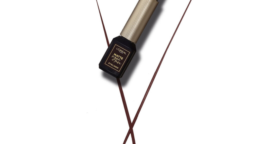 Eyeliner líquido en color marrón de L´Oréal Paris. PVP: 9.99€