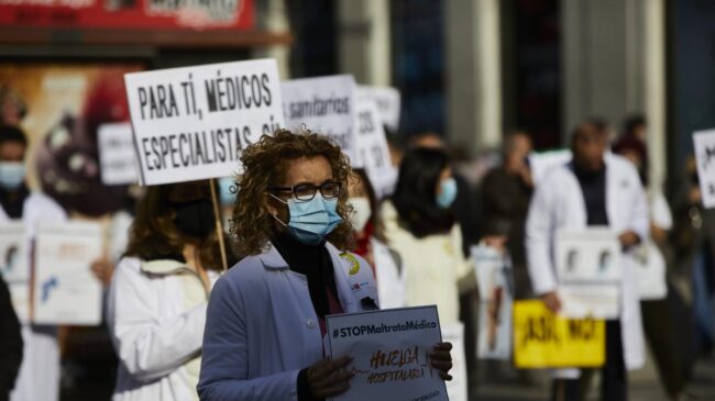 El Gobierno autonómico y los médicos llegan a un acuerdo para desconvocar la huelga en urgencias