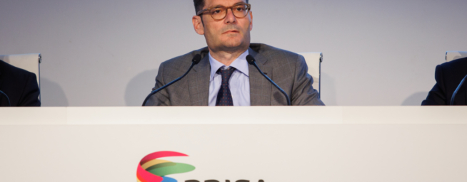 El presidente de Prisa acelera la sustitución de Barroso para evitar una rebelión en el consejo