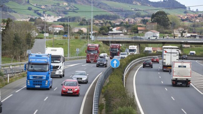 Comienza el paro de los transportistas, que podría costar 600 millones de euros cada día
