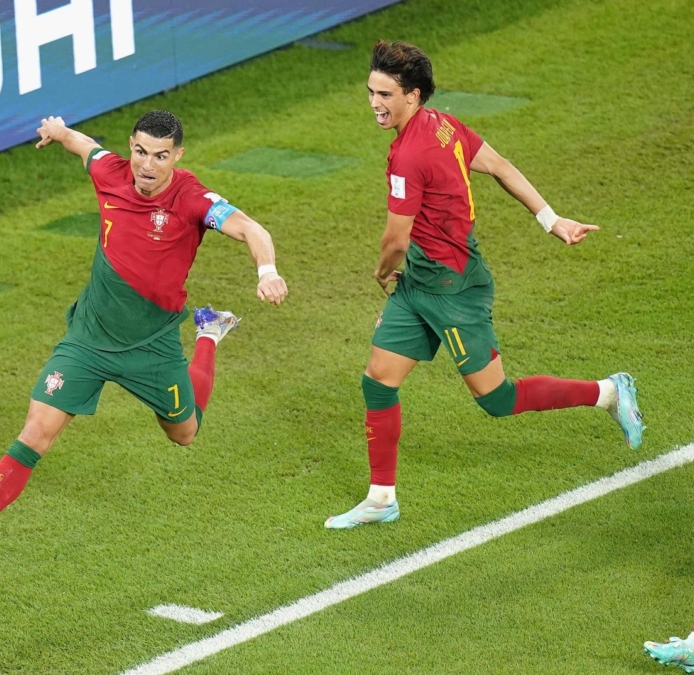 Portugal se impone a Ghana sufriendo al final