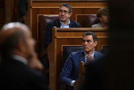 El PP exige a Sánchez saber quién es «el señor X» que supuestamente visitó a Puigdemont