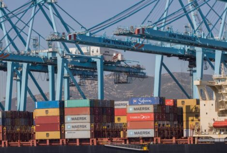 Hacienda avala la entrada de tecnología china vetada por EEUU en los puertos españoles