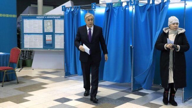 Tokayev gana las elecciones presidenciales de Kazajistán con un 81% de los votos