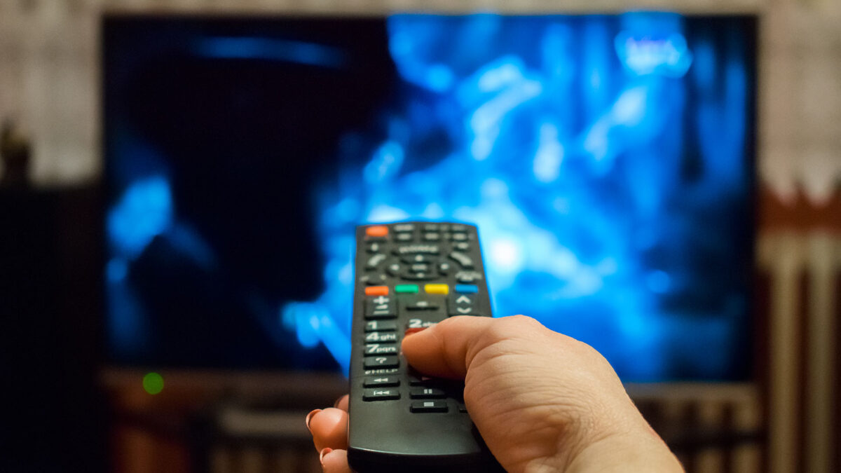 Antena 3 se coloca como líder de audiencias en el mes de octubre de menor consumo de televisión de la historia